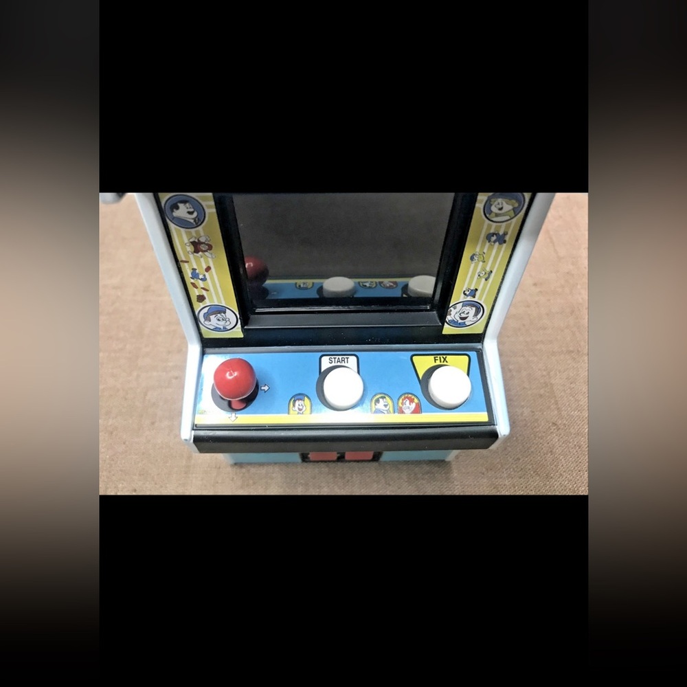 Fix It Felix Jr. Mini Arcade Machine Disney's Wreck It Ralph Tested & Working - Picture 8 of 15